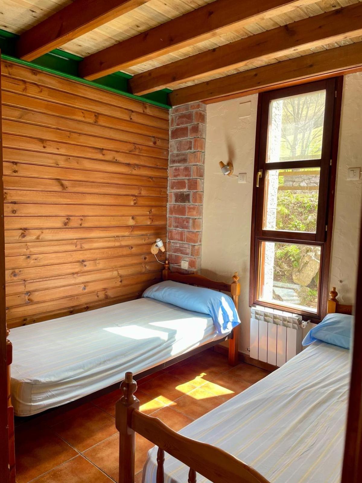 Albergue Pena Castil Sotres Buitenkant foto